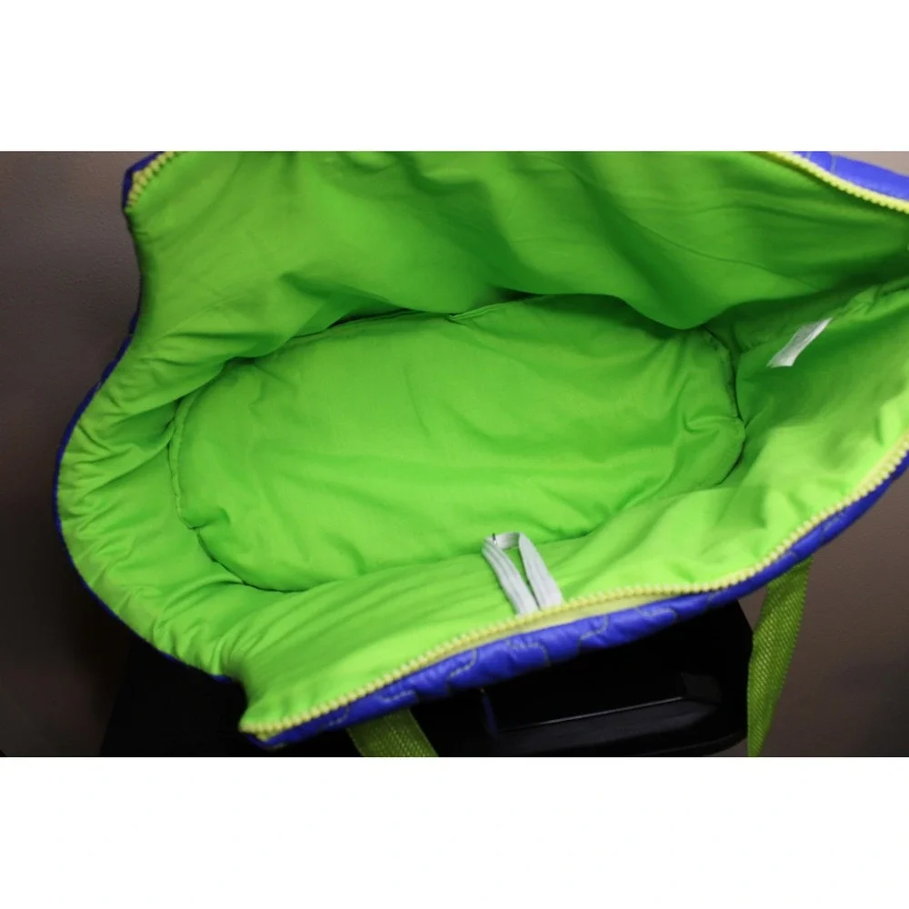 Wagwear pet carrier